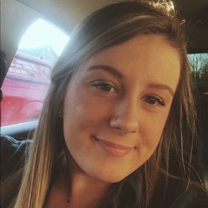 Meet your Posher, Riley